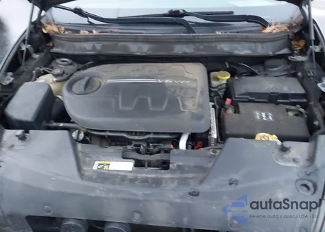 2016 Jeep Cherokee Latitude из США, поврежденный, VIN 1C4PJMCS2GW345666